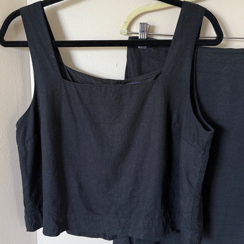 GAP Black Sleeveless Midi Dress - Picture 3 of 5